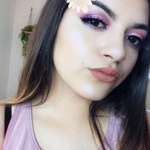 Meet your Posher, Lesley